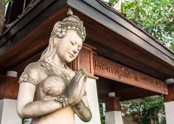 Yotaka Boutique Hotel 3*