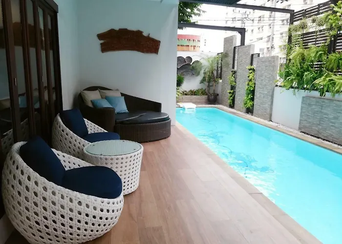 Yotaka Boutique Hotel 3*